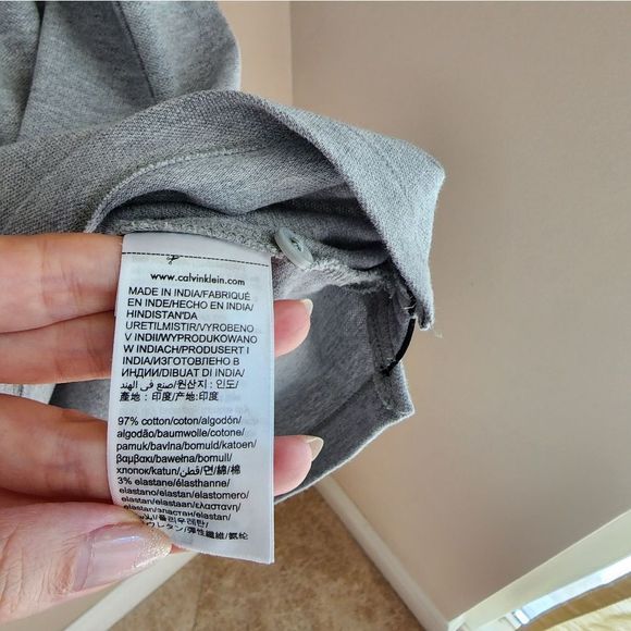 Calvin Klein logo short sleeves t-shirt - Picture 4 of 4